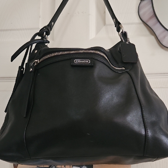 Coach Handbags - Coach Black Leather Shoulder Bag
